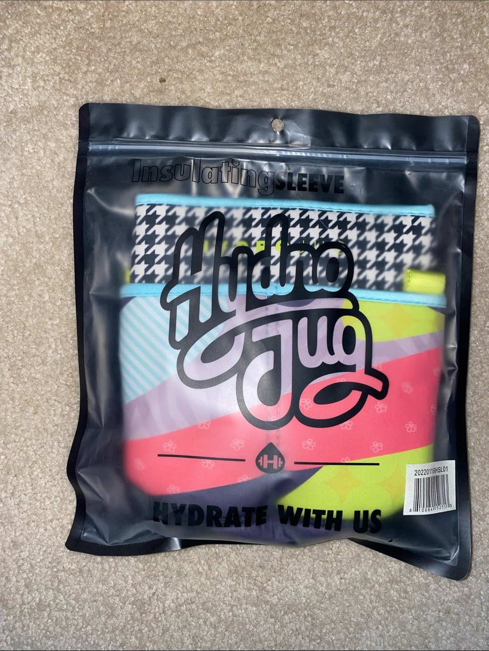 HydroJug Multicolor Insulating Sleeve - Black, White, Pink, Yellow, Blue, Green